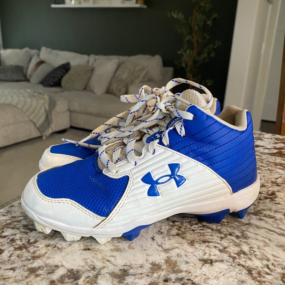 UA Baseball Cleats Y2